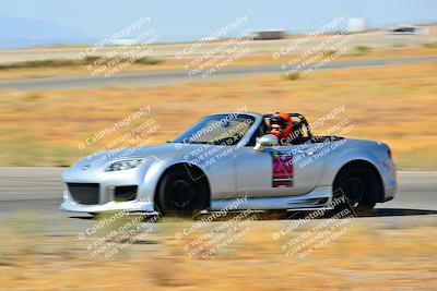 media/Oct-06-2024-Extreme Speed (Sun) [[566413cb2b]]/Blue/Session 1 (Turns 11 and 12)/